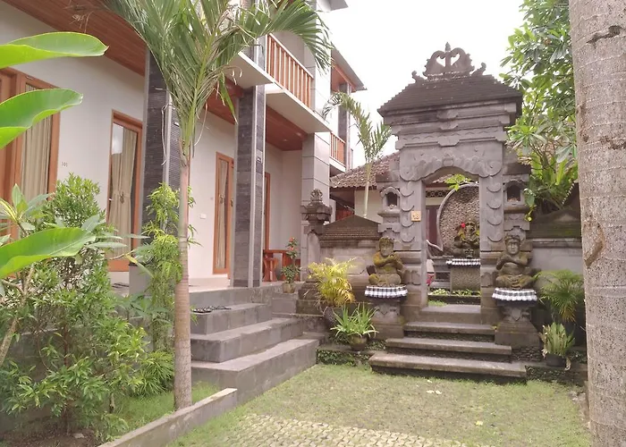 ゲストハウス Mekenyem House